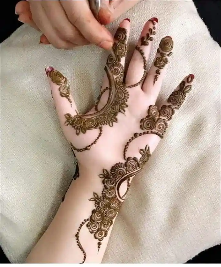 front-hand-mehndi-design
