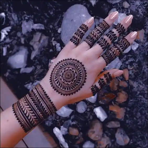 full-hand-mehndi-design