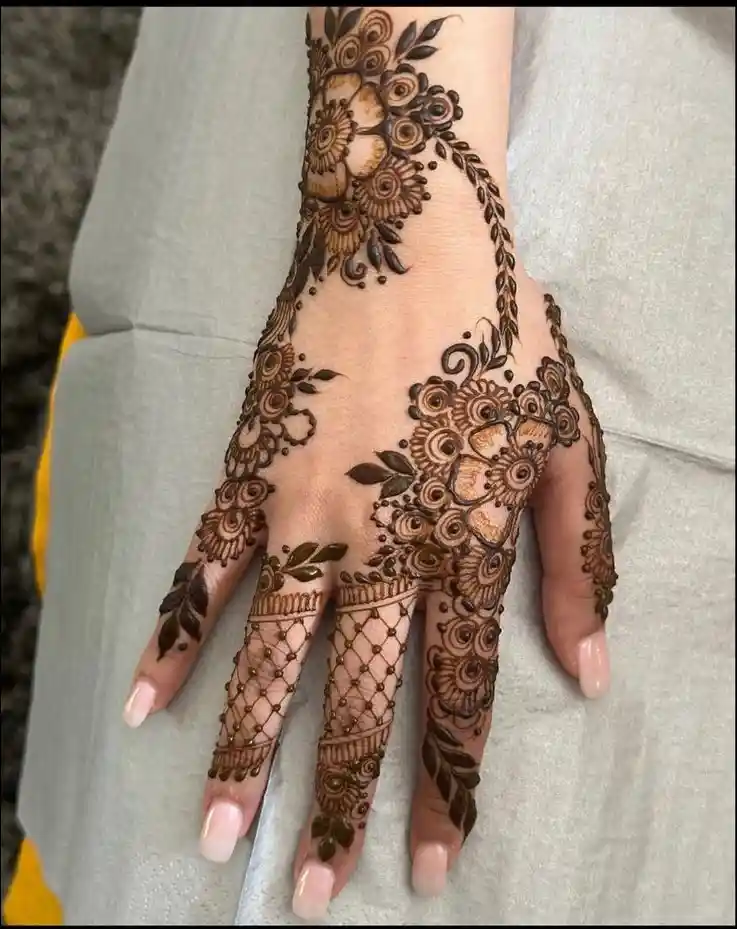 mehndi-design