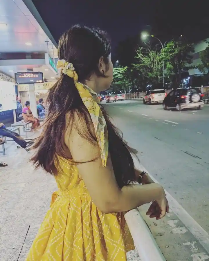 mirror-selfie-girl-pic