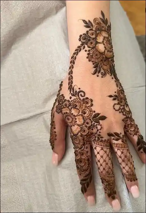 new-mehndi-design-images