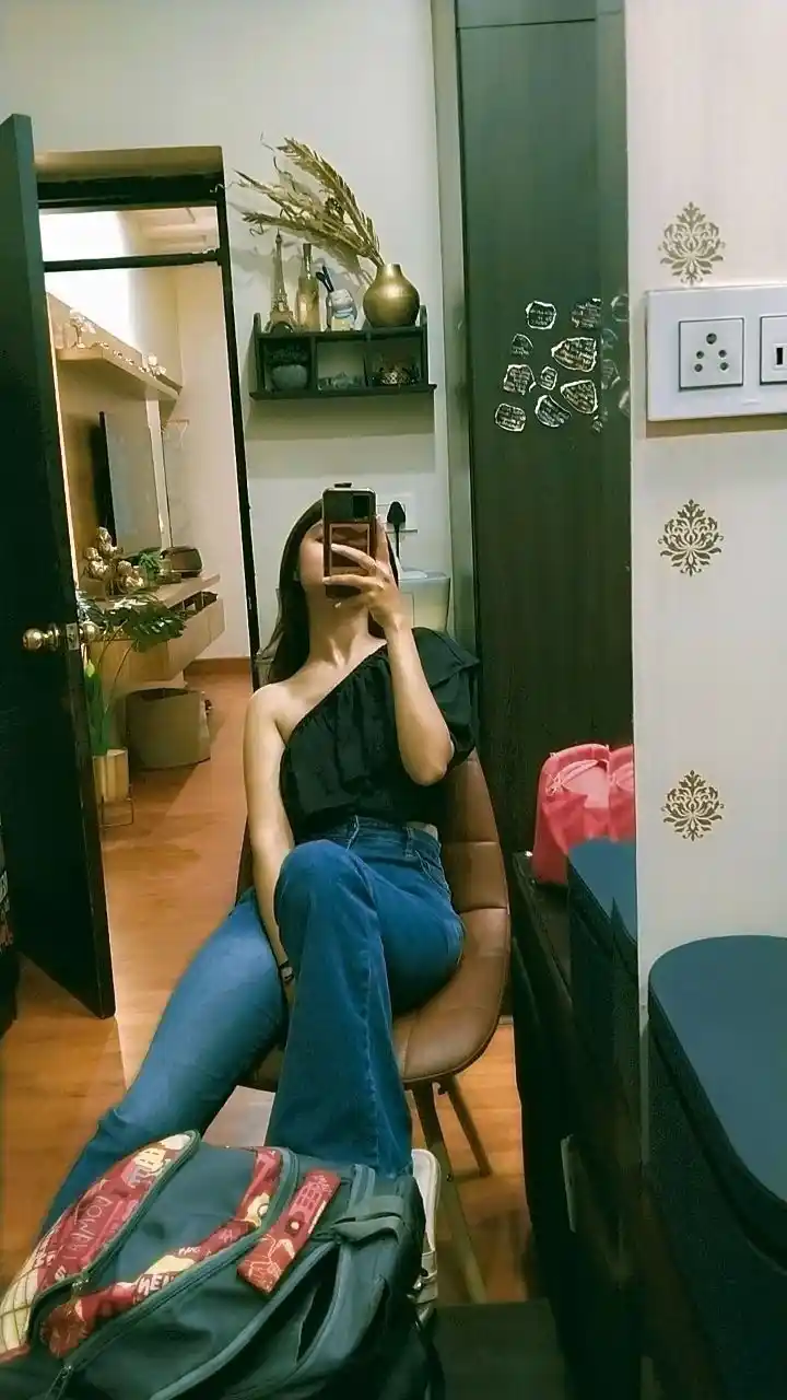 real-hide-face-girl-pic