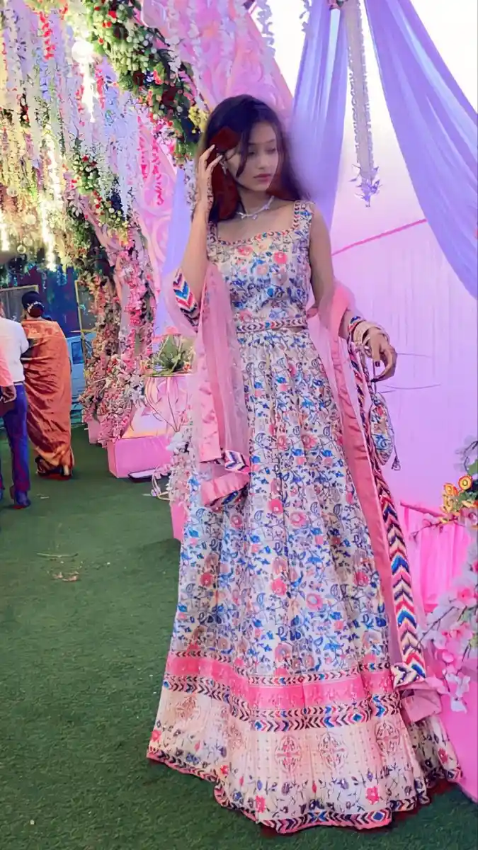 attitude-girls-dp-for-whatsapp