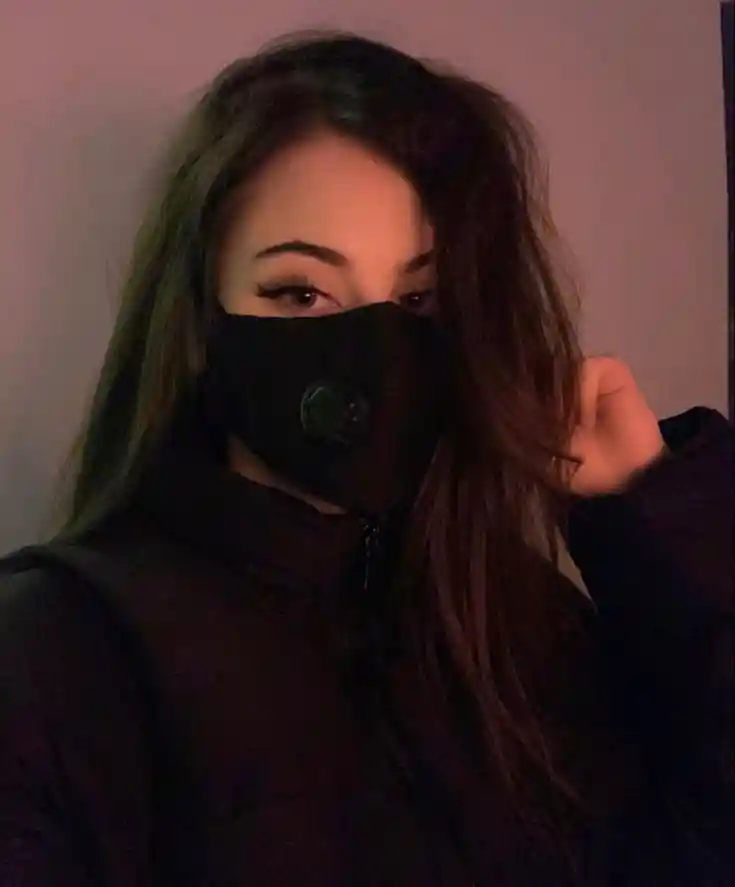 hot-girl-dp-for-facebook-dp