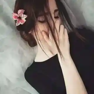 hot-girl-dp-for-facebook-dp