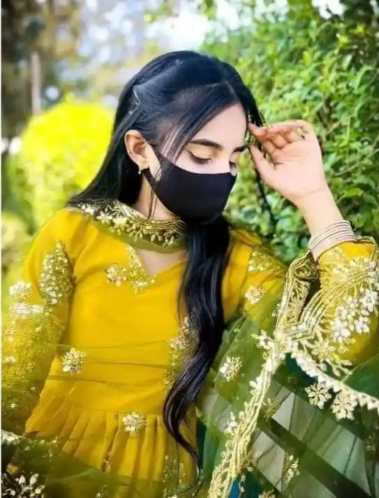 atittude-mask-girl-dp