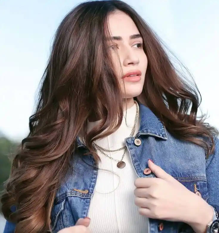 cute-girl-pic-for-dp